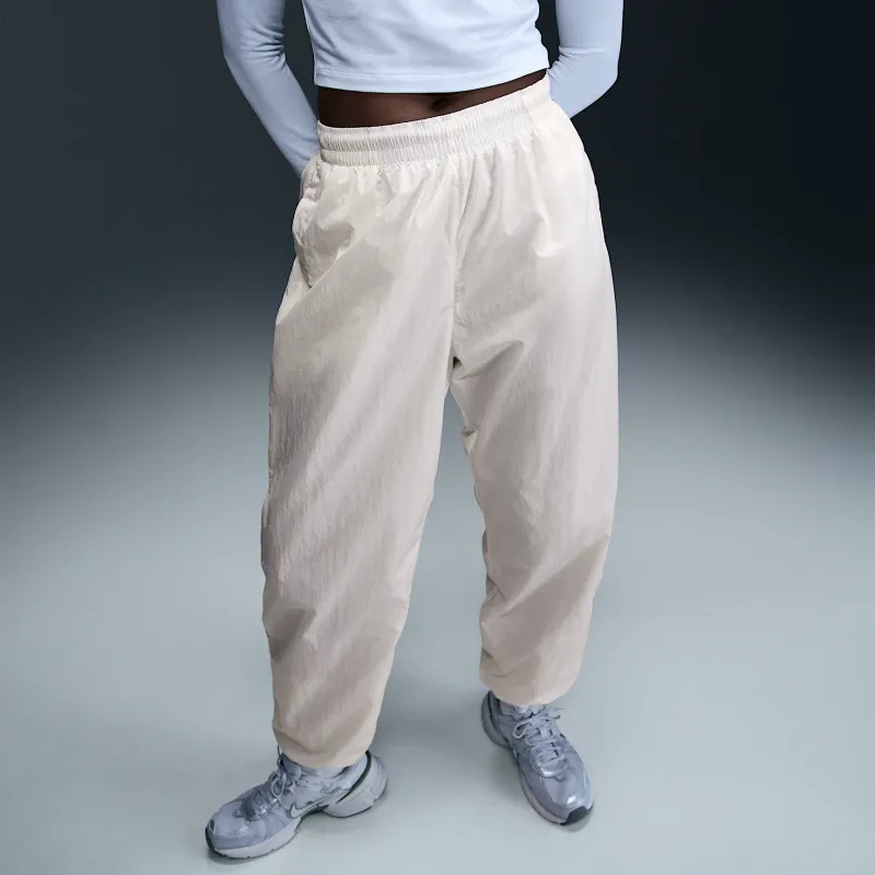 Nike Sportswear Essential Women's Mid Rise Oversized Woven Joggers-2