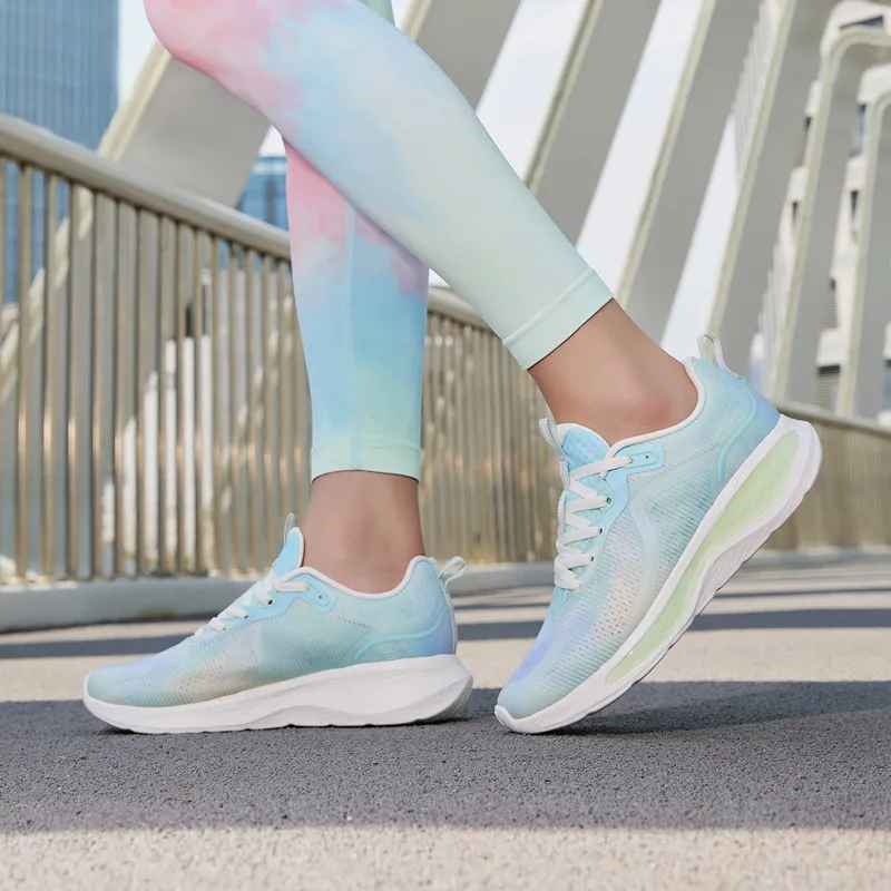 XTEP Polygon Breathable Low-Top Running Shoes Women's Green Powder Blue-3
