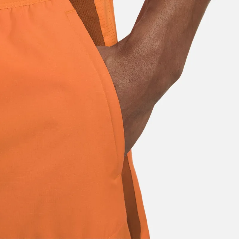 Nike Casual Shorts Men Orange-3