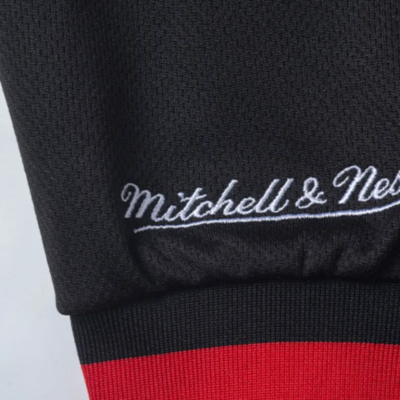 Mitchell & Ness T Shirt Unisex Black-3