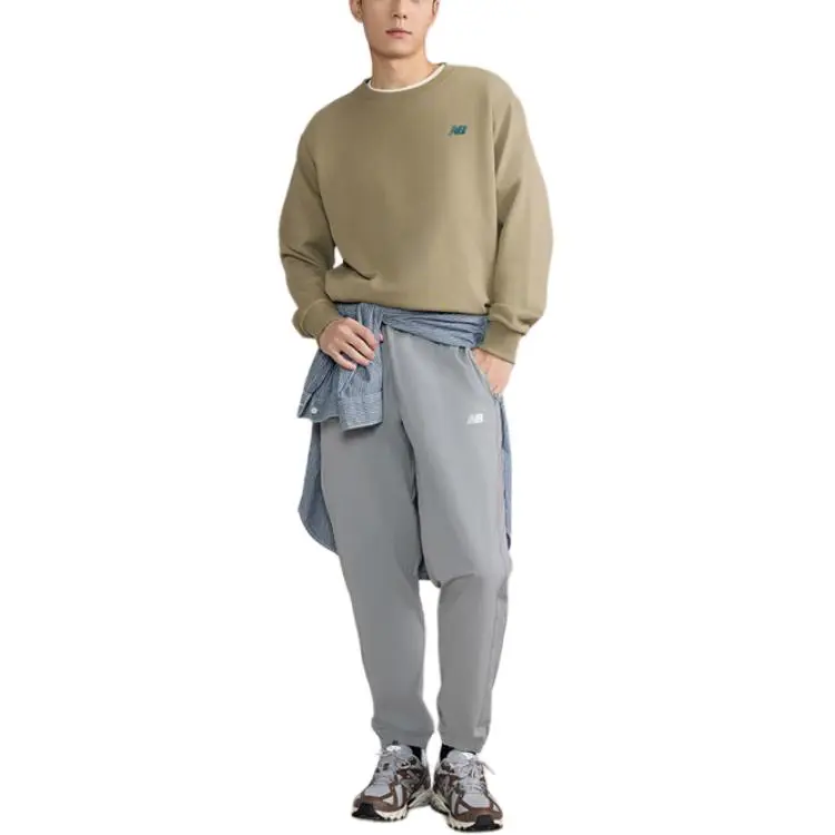 New Balance Sweatshirt Men's Deep Wood Brown-4