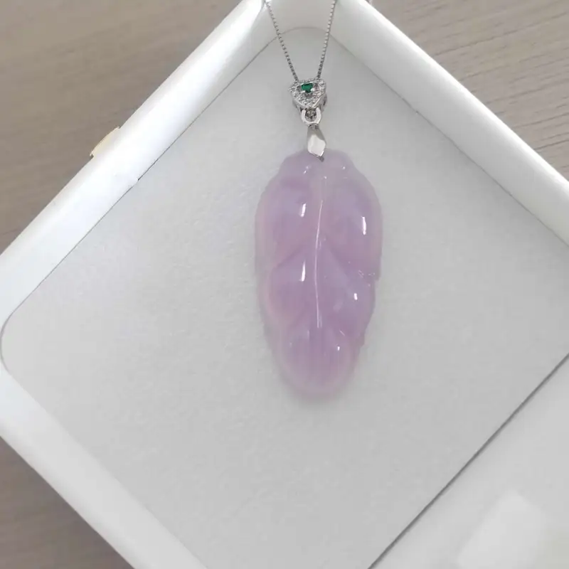Grace Chalcedony Necklaces Unisex-3