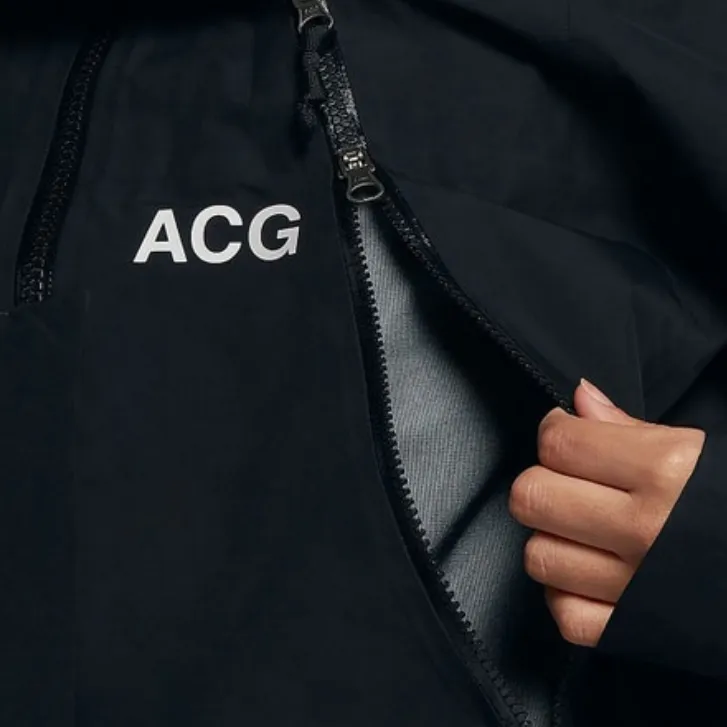 Nike ACG Jackets Women's Black-5