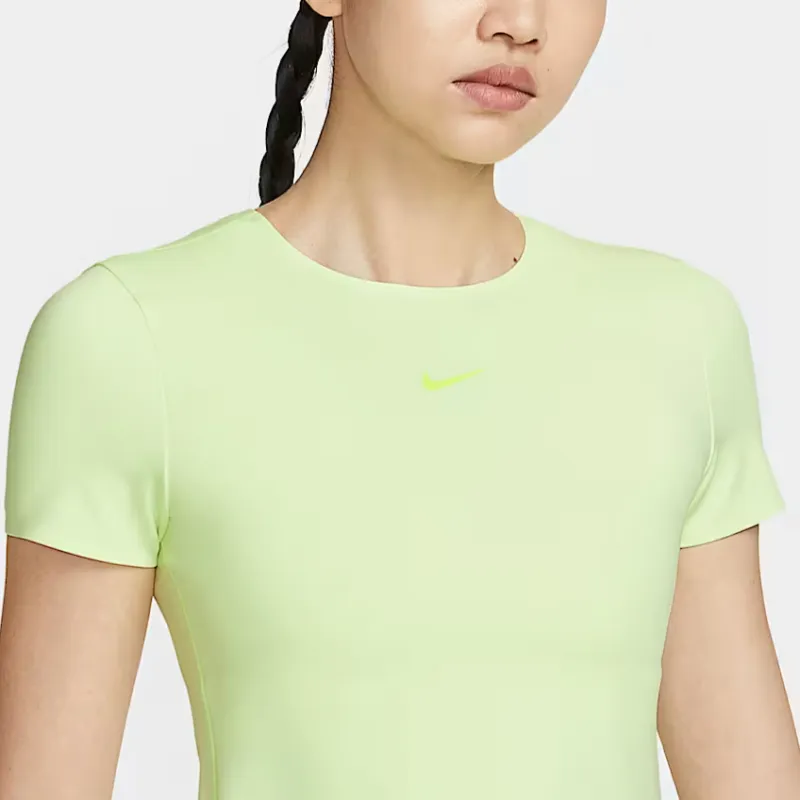 Nike Form Women's Short Sleeve Top-4