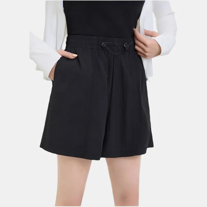 Three Blessings Casual Shorts Women's Black-4