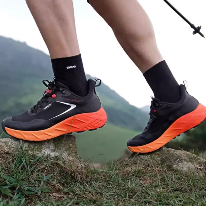 TOREAD Anti Slip And Wear Resistant Water Resistant Low Top Trekking Shoes Men's Black Orange-3