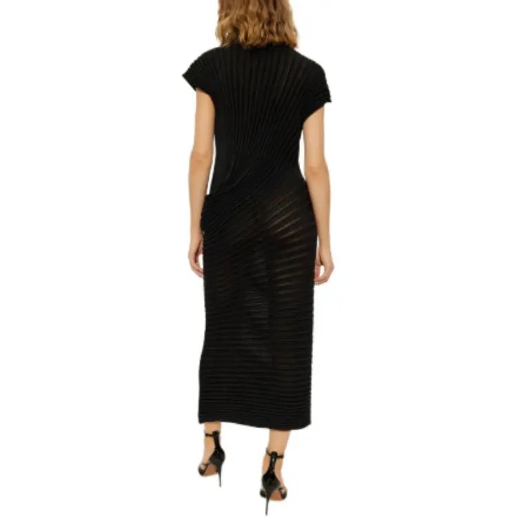 ISSEY MIYAKE Stream Midi Dress-4