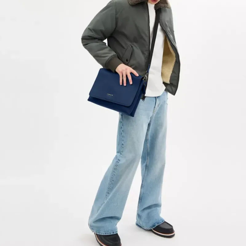 COACH Litchi Grain Leather Messenger Bag, Shoulder Bag, Crossbody Bag Tubas Men's Dark Blue-4