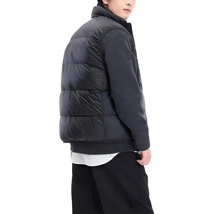 UNIQLO Vest Unisex Classic Black-3