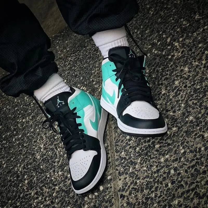 Jordan 1 Mid Tropical Twist Igloo GS-1