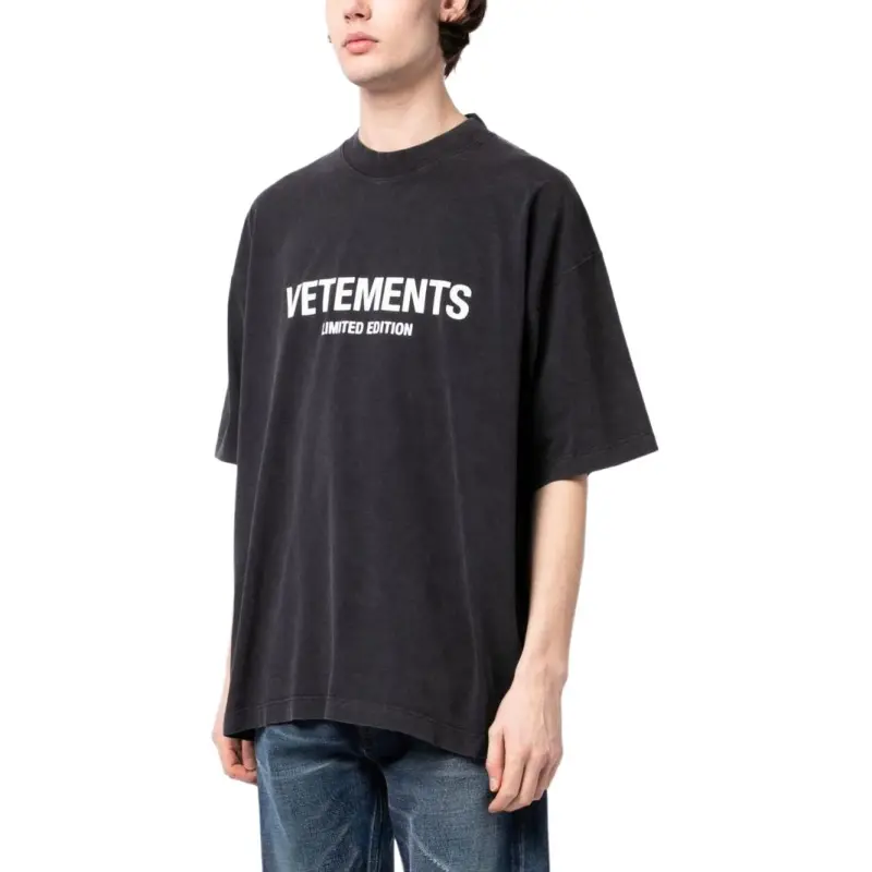 Vetements Logo Limited Edition T Shirt-3