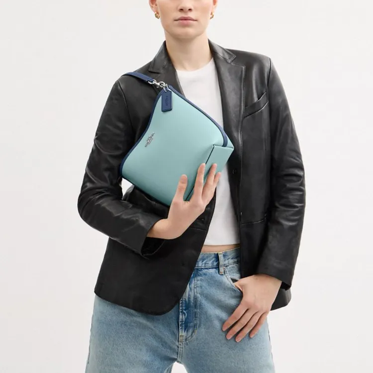 COACH City Double Sided Pebbled Leather Bucket Bags Crossbody Bag, Shoulder Bag Trumpets Women's Light Blue & Dark Blue-4