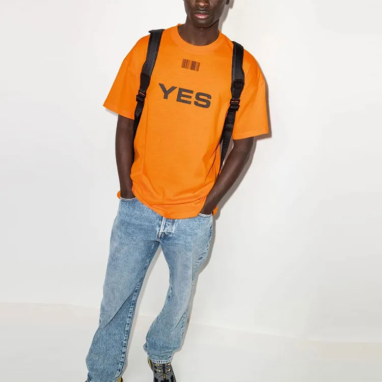 Vetements T-Shirts Men Orange-1