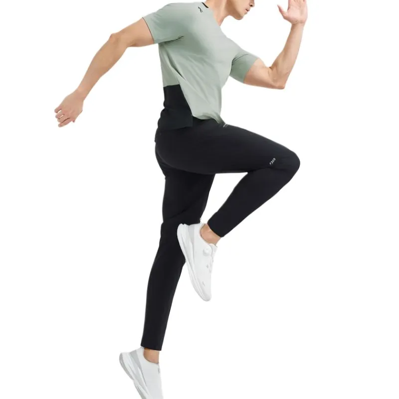 DESCENTE RUNNING Collection SS25 Knitted Sweatpants Men's-2