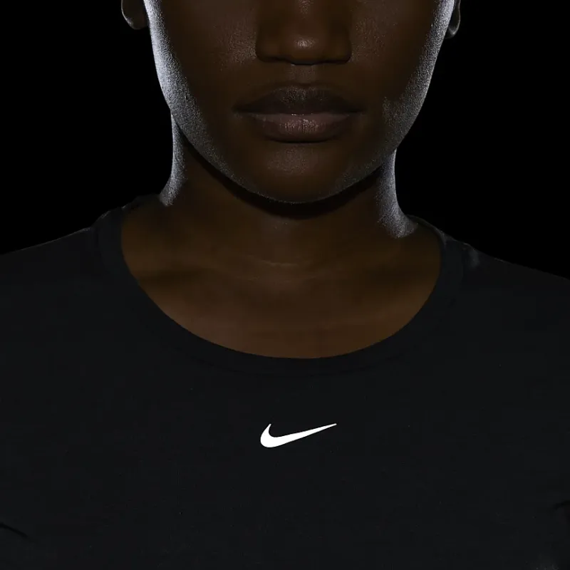Nike Dri Fit T Shirts Women's Black-3