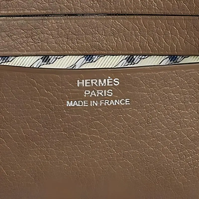 HERMES Citizen Twill Evercolor Calfskin Card Holder Unisex Chestnut Pimento Yellow-2