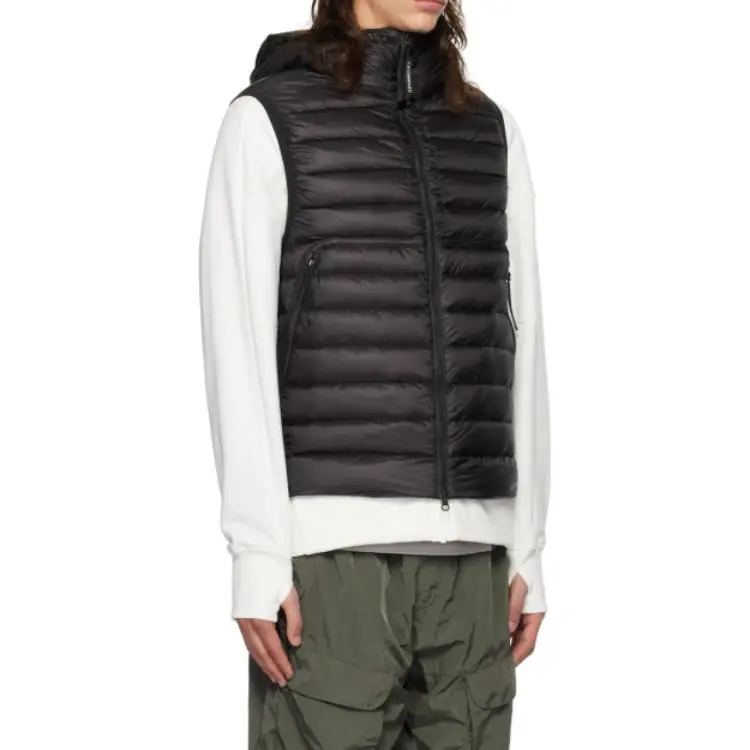 C.P.Company Goggle Detailed Quilted Gilet-3