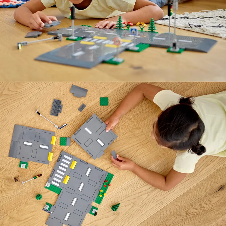 LEGO Road Plates Building Blocks 60304-2