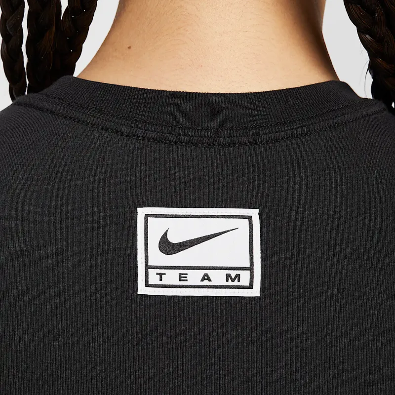 Nike Sportswear Women's Slim Cropped T Shirt-4
