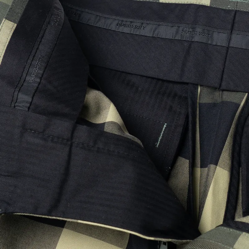 Burberry Casual Shorts Men's Green-10
