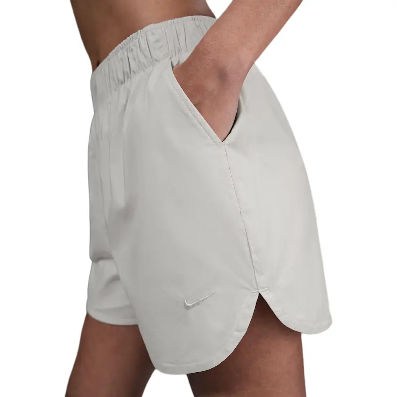 Nike Sportswear Chill Poplin Women's Mid Rise 5' Shorts-3