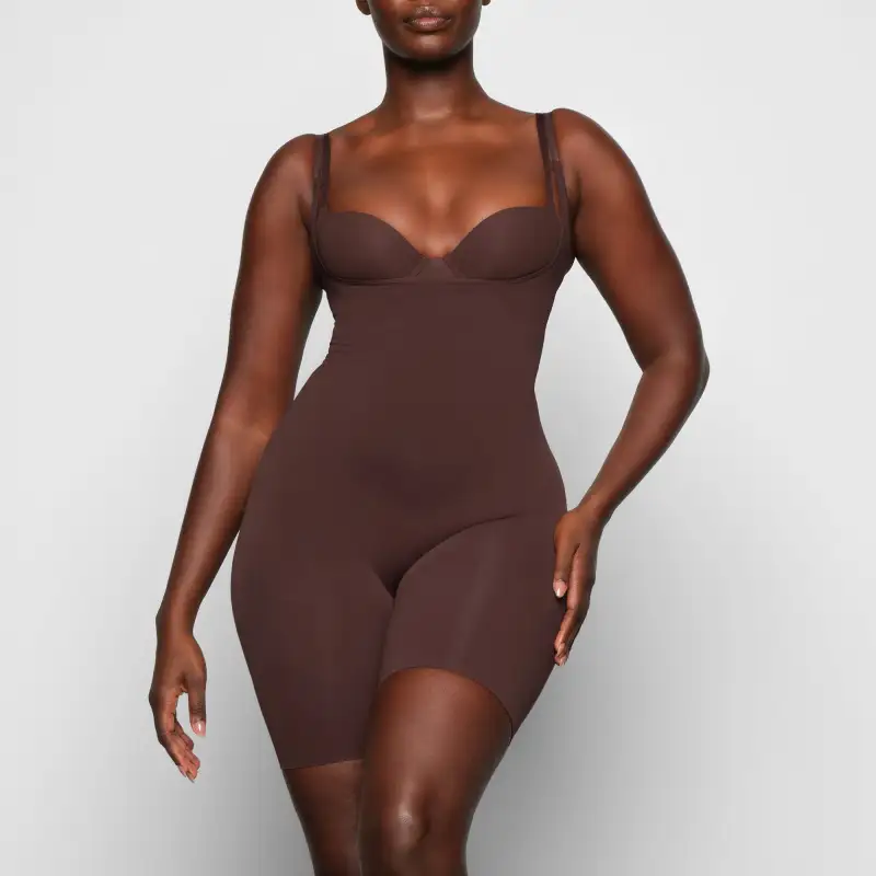 SKIMS BUTT LIFTING OPEN BUST BODYSUIT Bodysuits Women's Cocoa/Cocoa-2