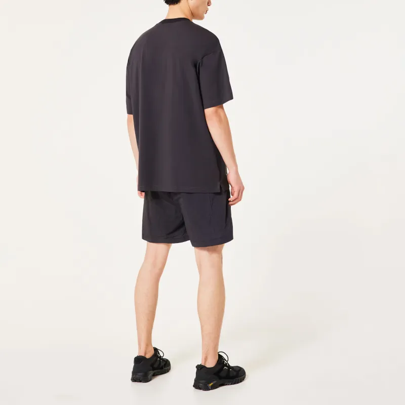 Oakley Factor Track Shorts-3