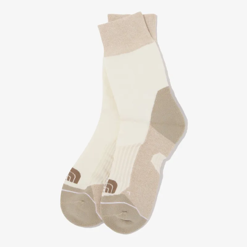 THE NORTH FACE Mid Calf Socks Unisex 1 Pack Sandy Shell-1