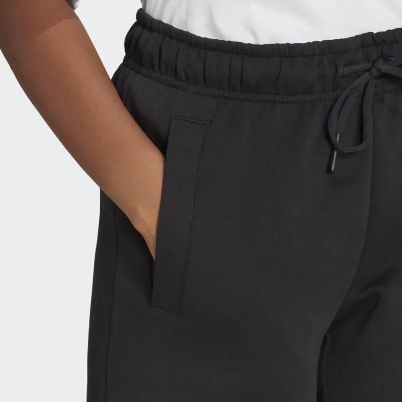 Adidas Future Icons Badge Of Sport Shorts Casual Shorts Women's Black-4