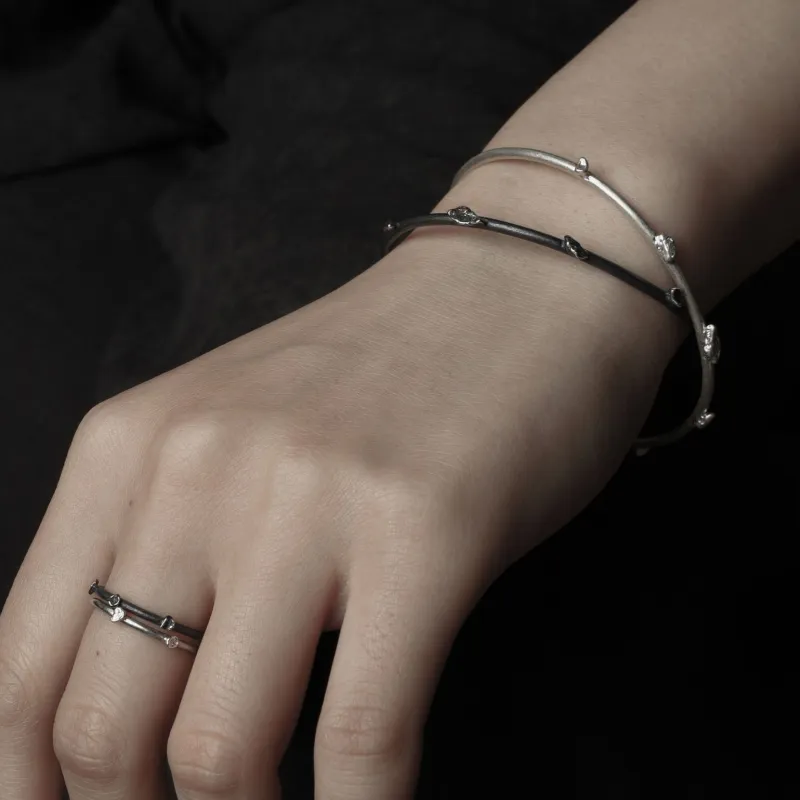 M.Wong 925 Sterling Silver Island Style Thin Bangle Unisex-7