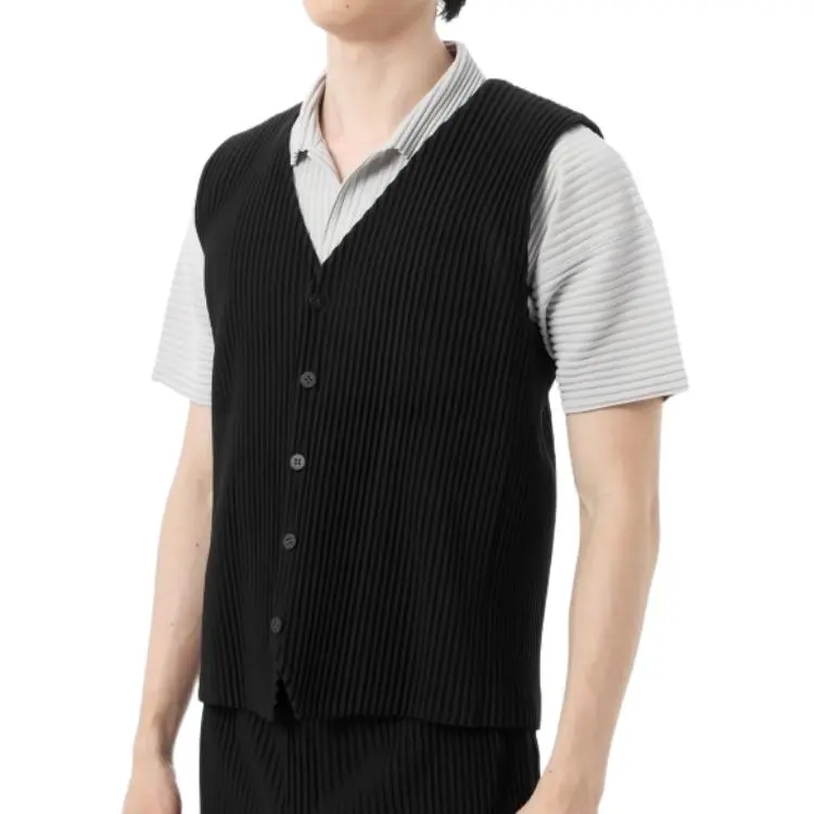 Homme Plissé Issey Miyake SS25 Vest Men's Black-2