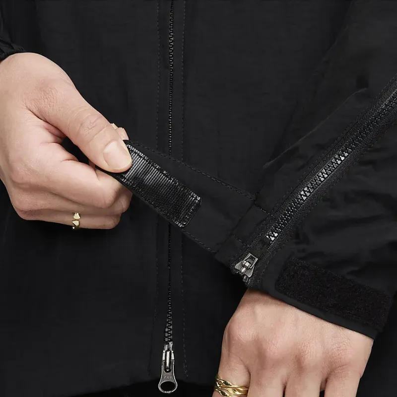 Nike Sportswear Collection Women's Oversized Repel Zip Jacket-5