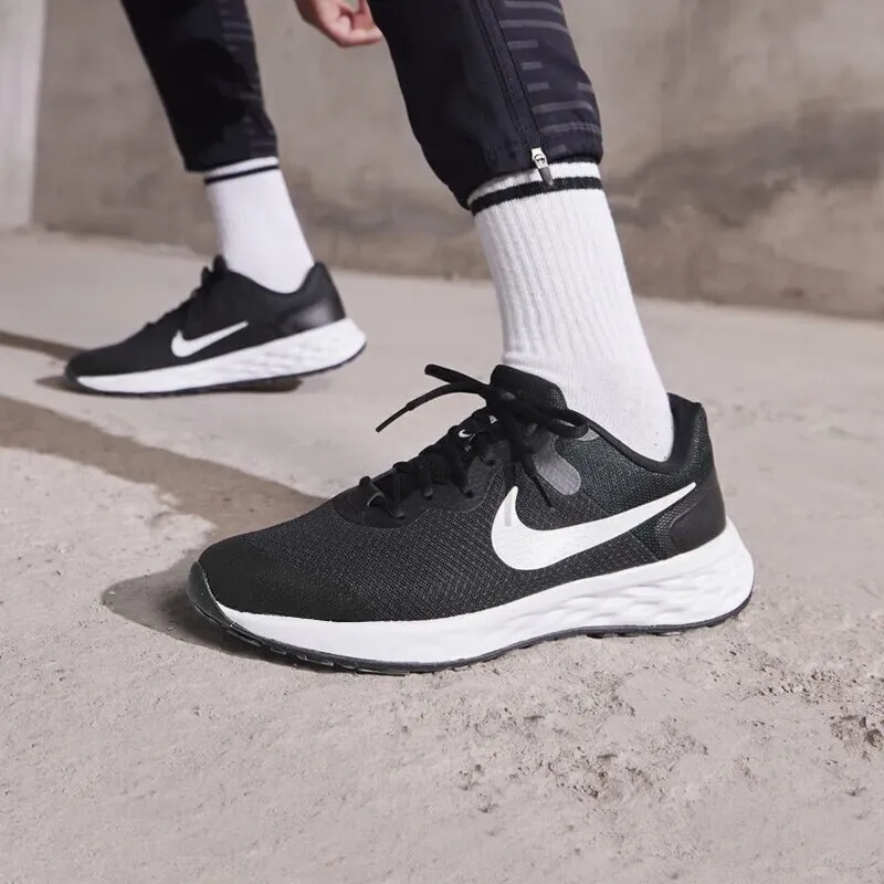 Nike Revolution 6 'Black White' GS-4
