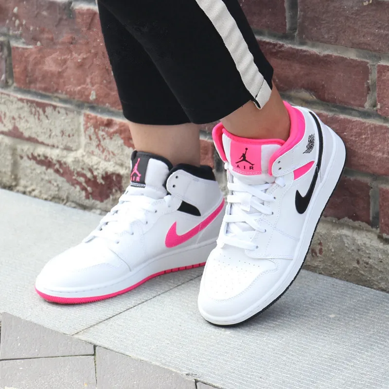 Jordan 1 Retro Mid GS Hyper Pink-1