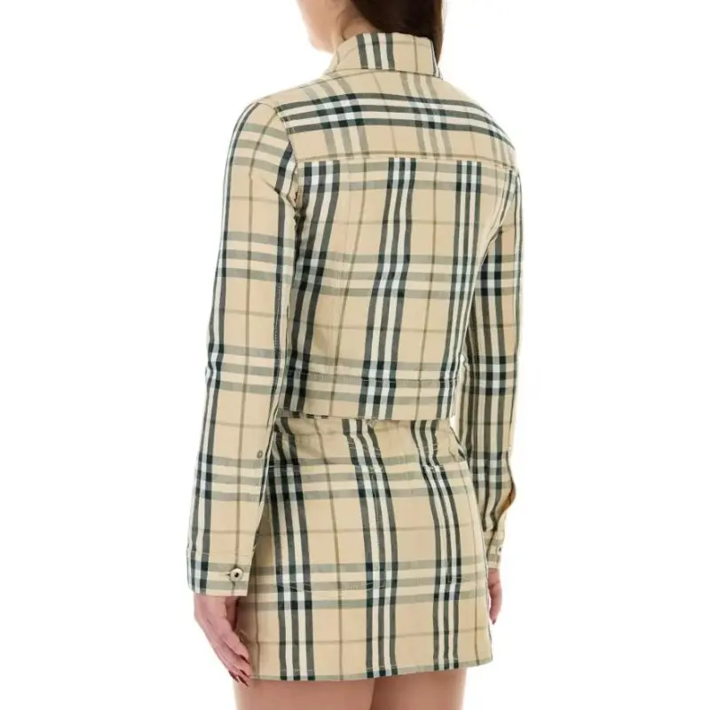 Burberry Checked Buttoned Long Sleeved Jacket-4