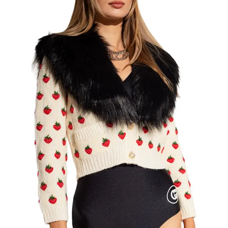 GUCCI Strawberry Embroidered Sweater White-2
