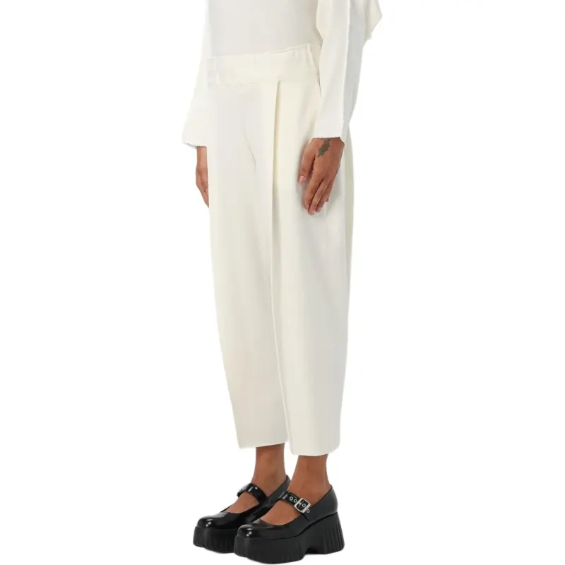 ISSEY MIYAKE Campagne Cropped Trousers-3