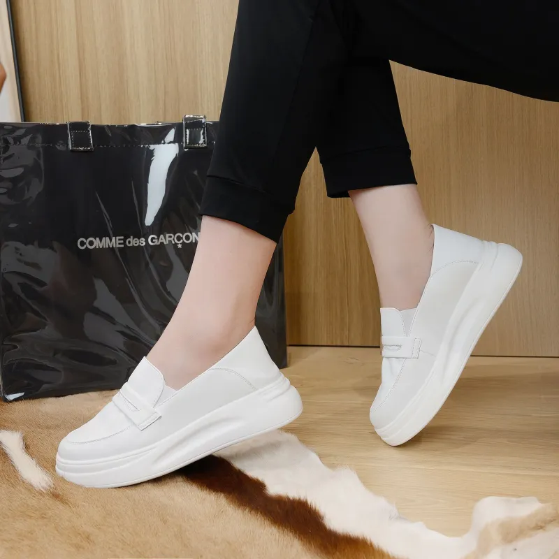Help Loafers Women's Low Top White-4