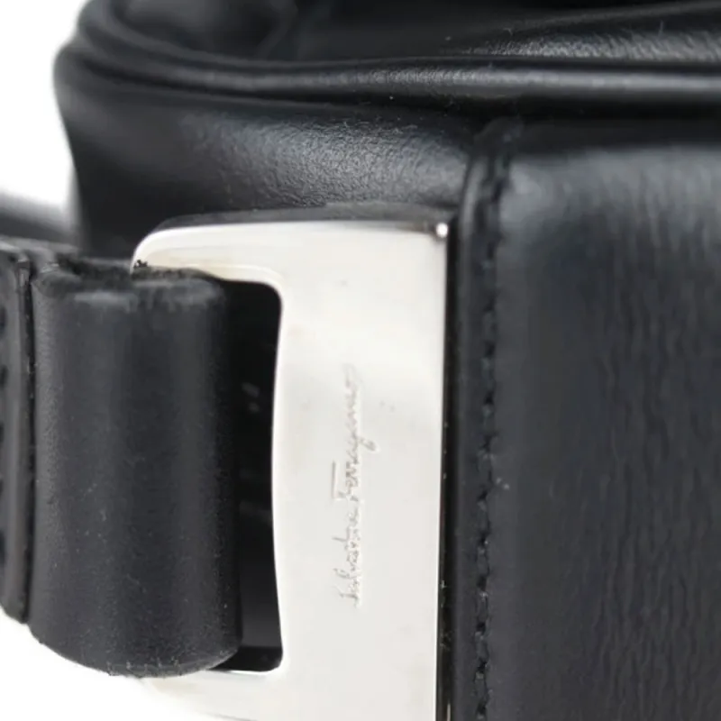 FERRAGAMO Leather Clutch Men's Black-5