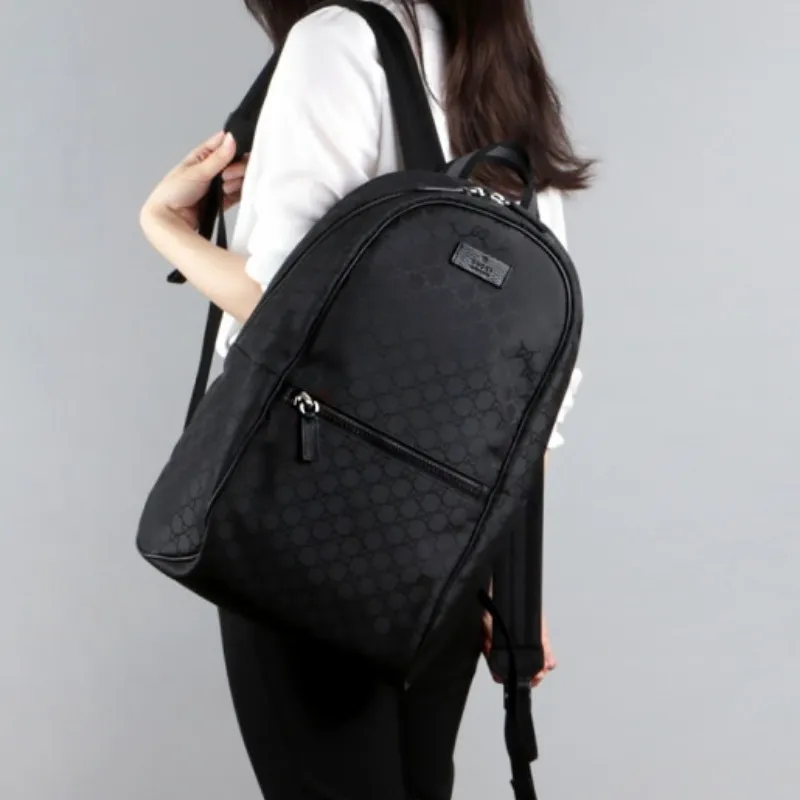 GUCCI Slim Backpack GG Black - POIZON GUCCI Slim Backpack GG Black - POIZON