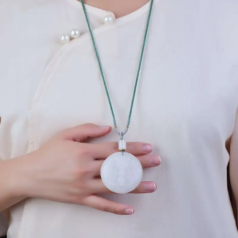 Grace Golden Silk Jade Necklaces Unisex-4