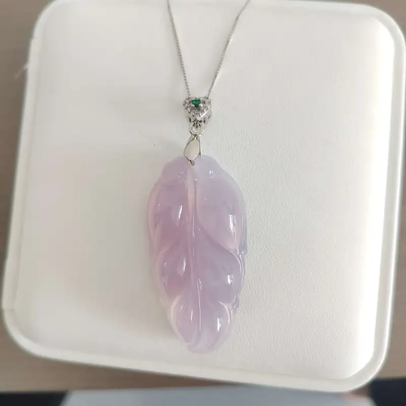Grace Chalcedony Necklaces Unisex-2