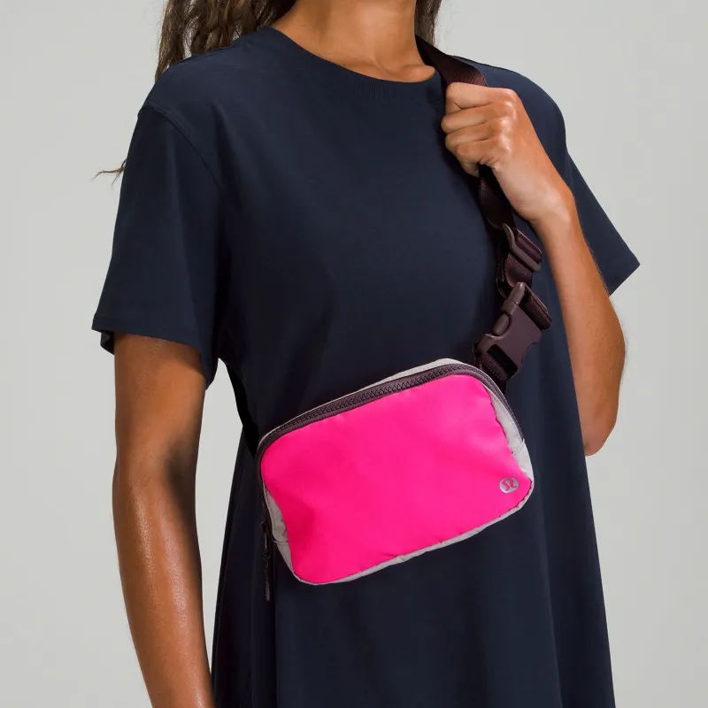 Lululemon Water-Resistant Fabric Fanny Pack Women's Light Pink/Moon Rock/Chromium-5
