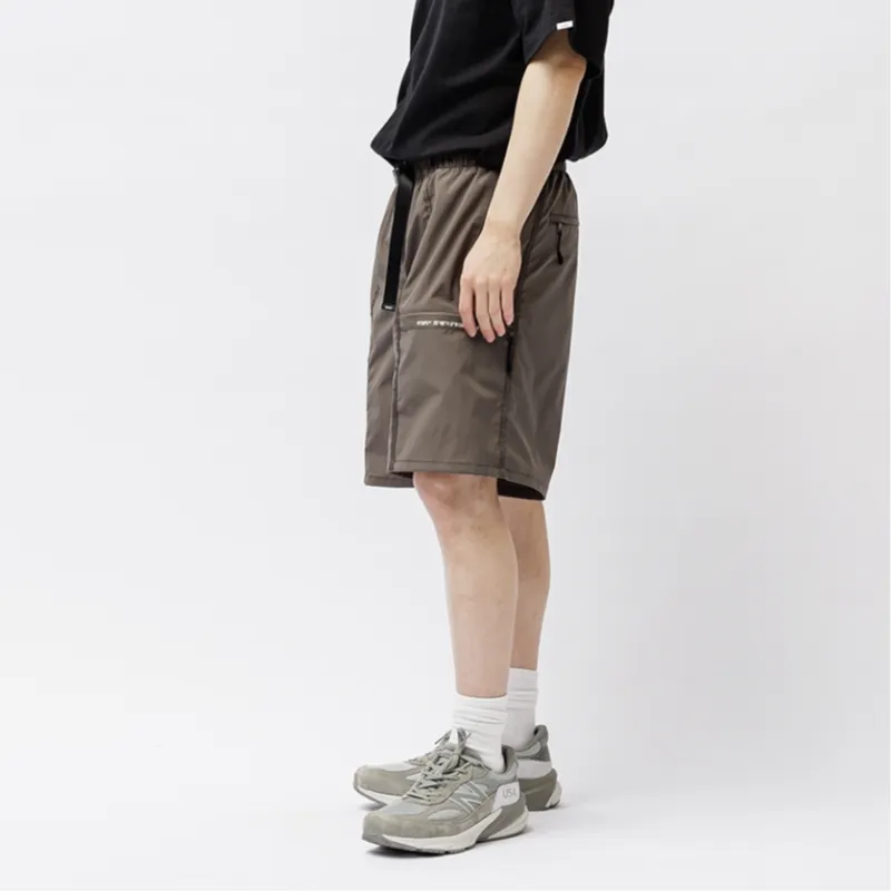 WTAPS Logo print Cargo Shorts-2