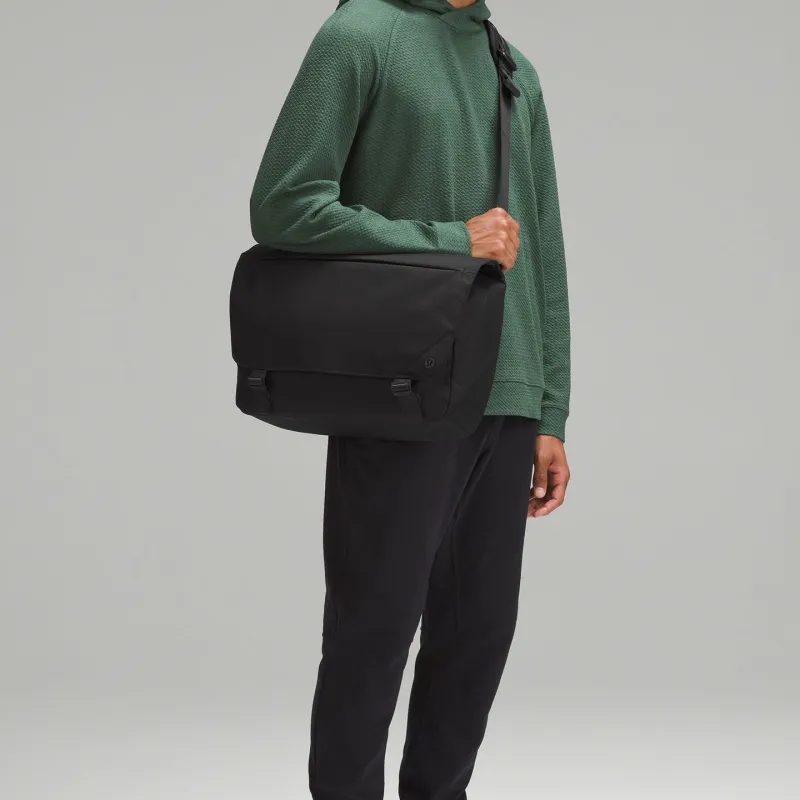Lululemon Water-Resistant Fabric Messenger Bag Shoulder Bag Men's Black-6