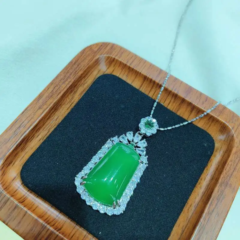 Grace Chalcedony Jade Necklaces Women's-5