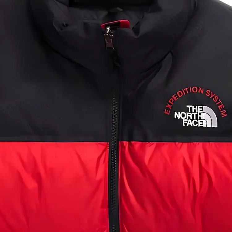 THE NORTH FACE 1996 Retro Nuptse Puffer Jacket-5