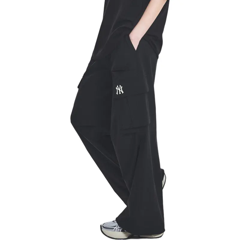 MLB New York Yankees Gouf Core Cargo Pants Women's Black-3