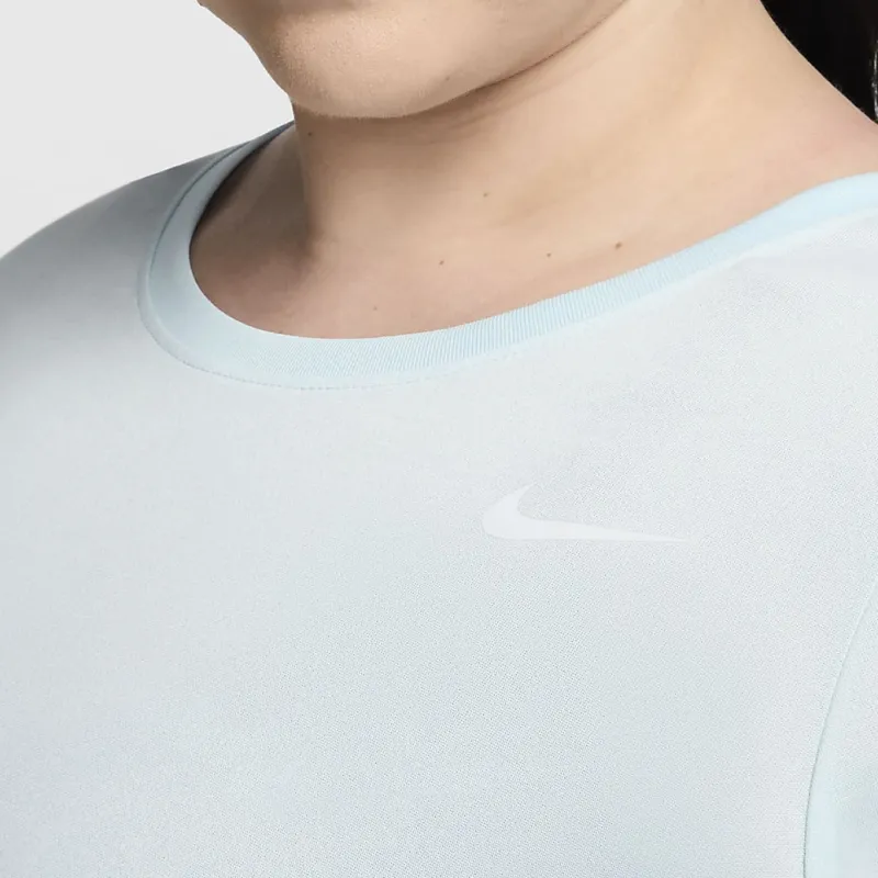 Nike Dri-FIT Women's T-Shirt Plus Size-3