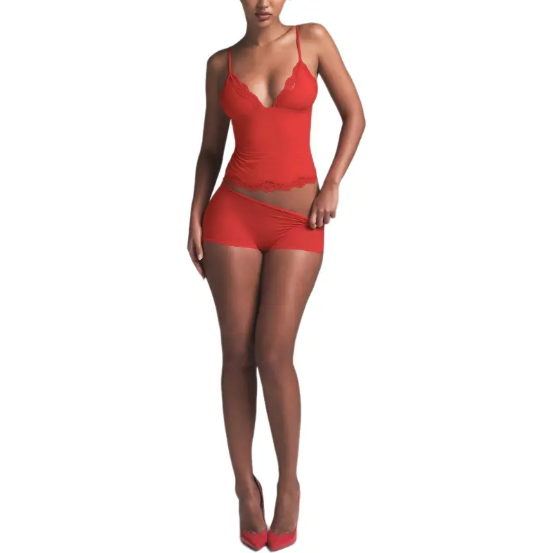SKIMS Valentine's Day Collection SS25 FITS EVERYBODY LACE TRIANGLE CAMI Camisole Women's CAYENNE/Cayenne-2